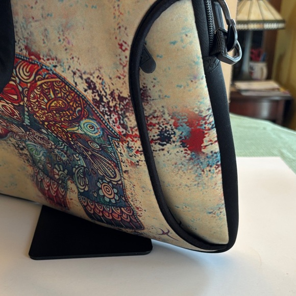 Colorful Elephant Print Laptop Bag 16” X 12” - Picture 2 of 3